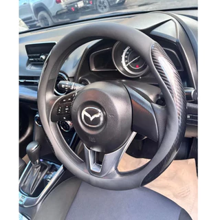 หุ้มพวงมาลัยรถยนต์ Mazda2 Mazda3 Mazda6 CX3 CX5 CX30 BT50 หนังสำลีพวงมาลัยรถคาร์บอนไฟเบอร์พวงมาลัยรถอุปกรณ์ตก แต่งภายในรถ