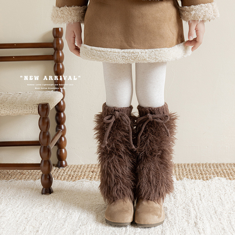 ถุงเท้าแบบตุ๊กตาหนามากสำหรับฤดูหนาว สีน้ำตาลอบอุ่นและแฟชั่น