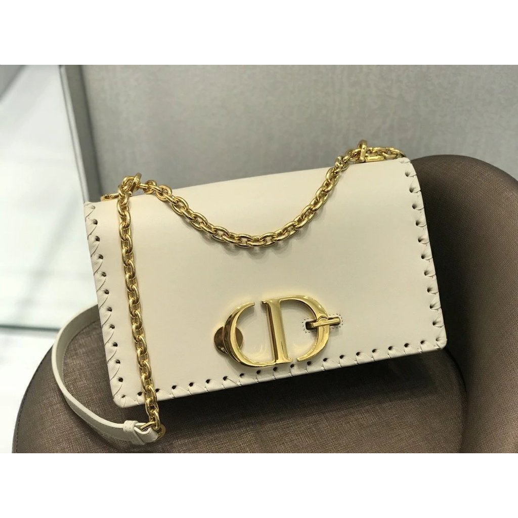 กระเป๋า Montaigne จาก Dior - แรงบันดาลใจจากปี 1947, ไอคอนิกตลอดกาล