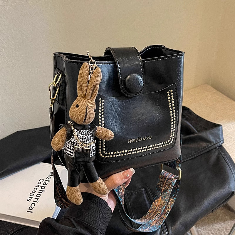 กระเป๋า Messenger รวม Retro [Shoulder Fashion Bucket Bag Ladies Bag All-Match Casual 2025 Interlayer