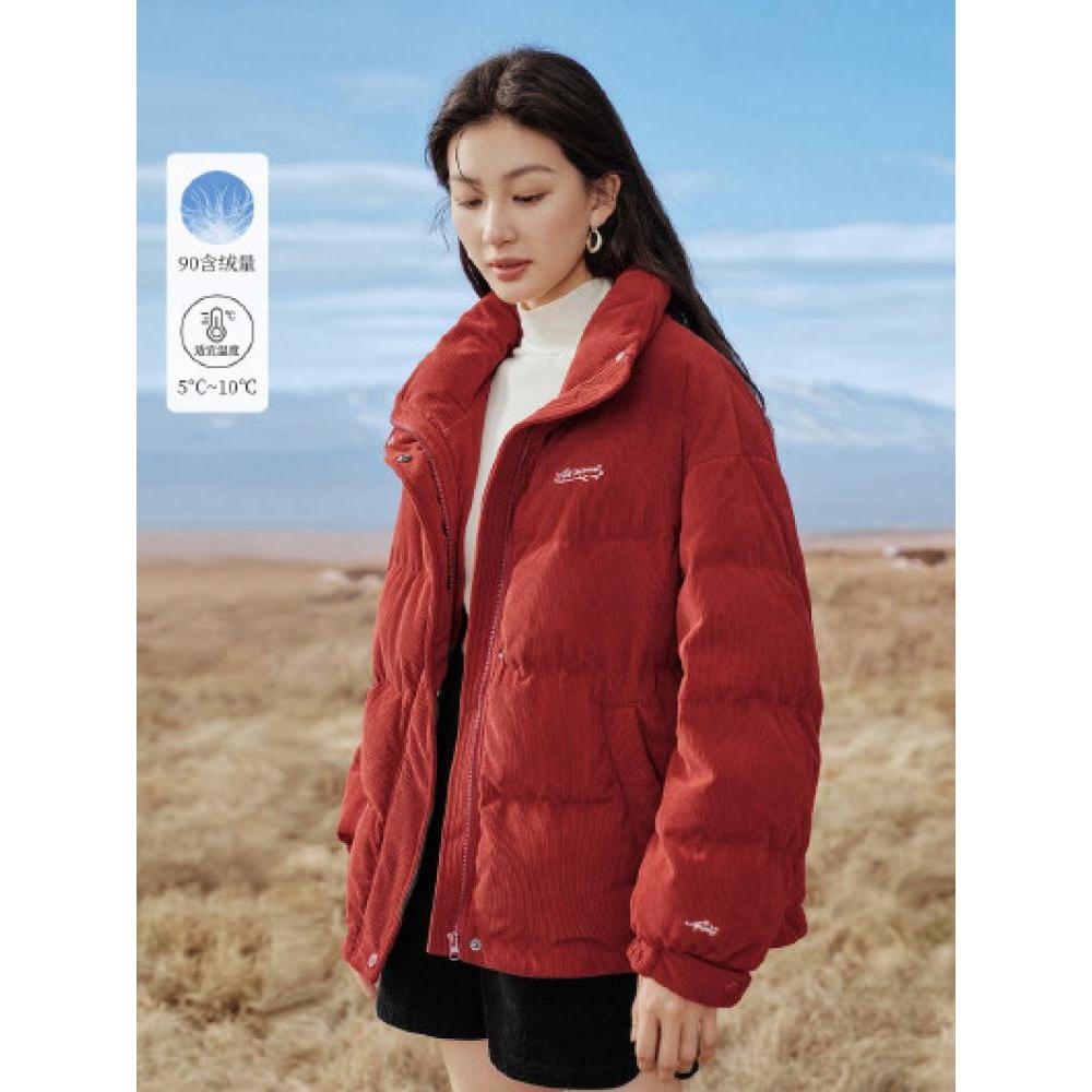 Inman Red Corduroy Down Jacket 2025 ฤดูหนาวผู้หญิงคอสูงหนา Dropped ไหล่แขนยาวเสื้อแจ็คเก็ตอุ่นสีแดง