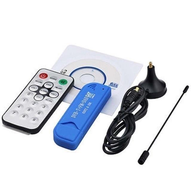 R RTL2832U + R820T2 USB DVB-T FM S ความไววิทยุเครื่องบินติดตาม