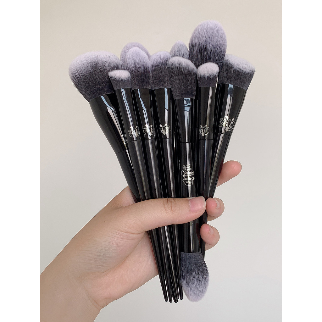 Banniang แนะนํา~KVD Loose Powder Blush Eyeshadow Foundation แต่งหน้าเครื่องมือความงามคอนซีลเลอร์แปรง