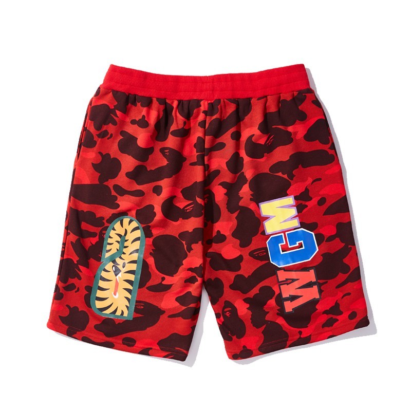 ชุดว่ายน้ําลายพรางกางเกงขาสั้น BAPE