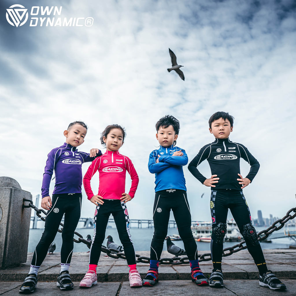 เสื้อแจ็กเก็ตและกางเกงกีฬาเด็กแขนยาวสำหรับกิจกรรมกีฬา Own Dynamic OD ชุดกีฬาสำหรับปั่นจักรยาน