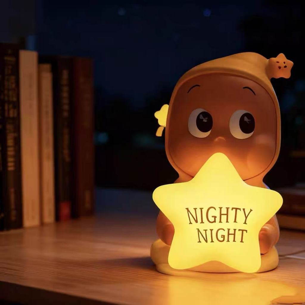 P POPMART POPMART Starman Classic Series Good Night Pat Lights บ้านอินเทรนด์ตกแต่งของขวัญวันเกิด