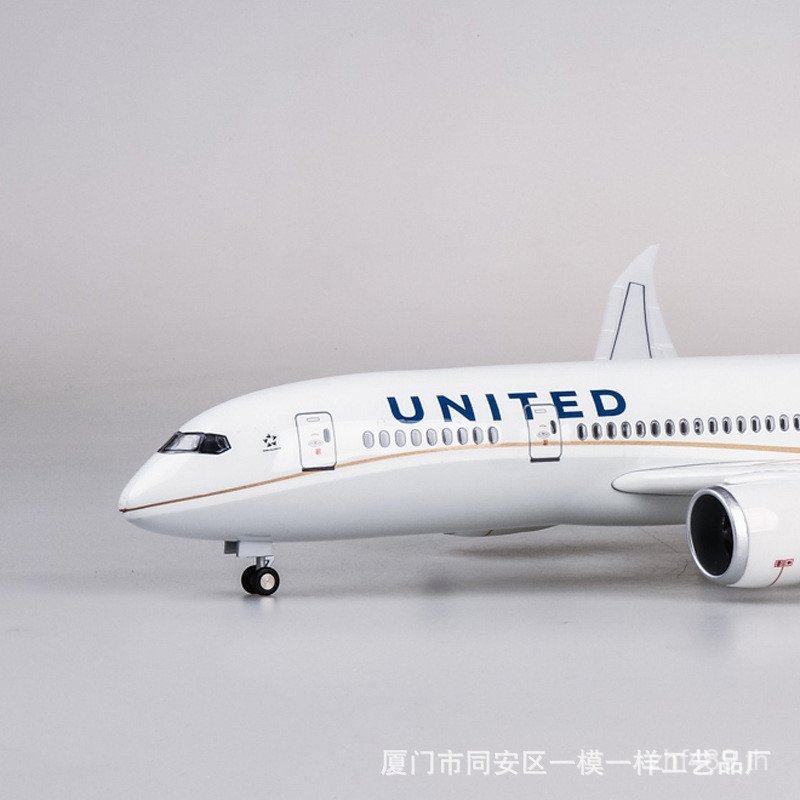 รุ่น 1B787 จําลอง 43 ซม.ผู้โดยสารเครื่องบิน Civil Airlines 787 เครื่องบิน Joint 130 United Airlines 
