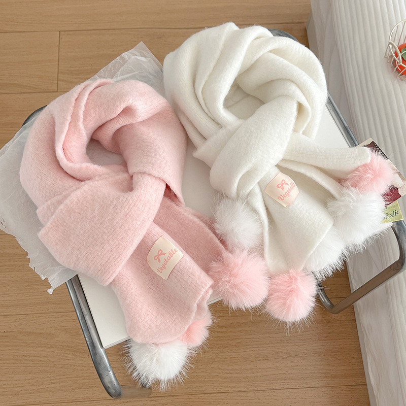 ผ้าพันคอลูกขนแปรงสําหรับผู้หญิงอบอุ่นและเวอร์ซาติบดก้อนขนมีดโกนหญิงล็อคซวยอเนกประสงค์ล้างล้างล้างล้า