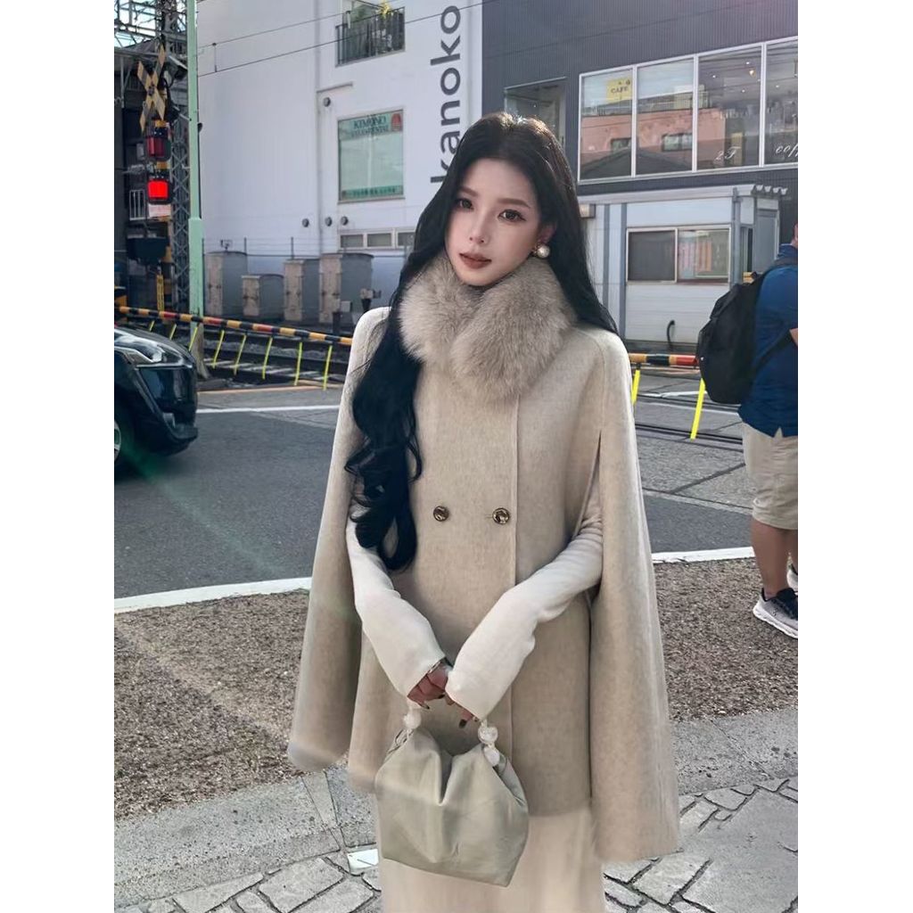 Zaibatsu Daughter Expensive Poncho Woolen Coat Women's 2025 Autumn and Winter High-end Elegant Short