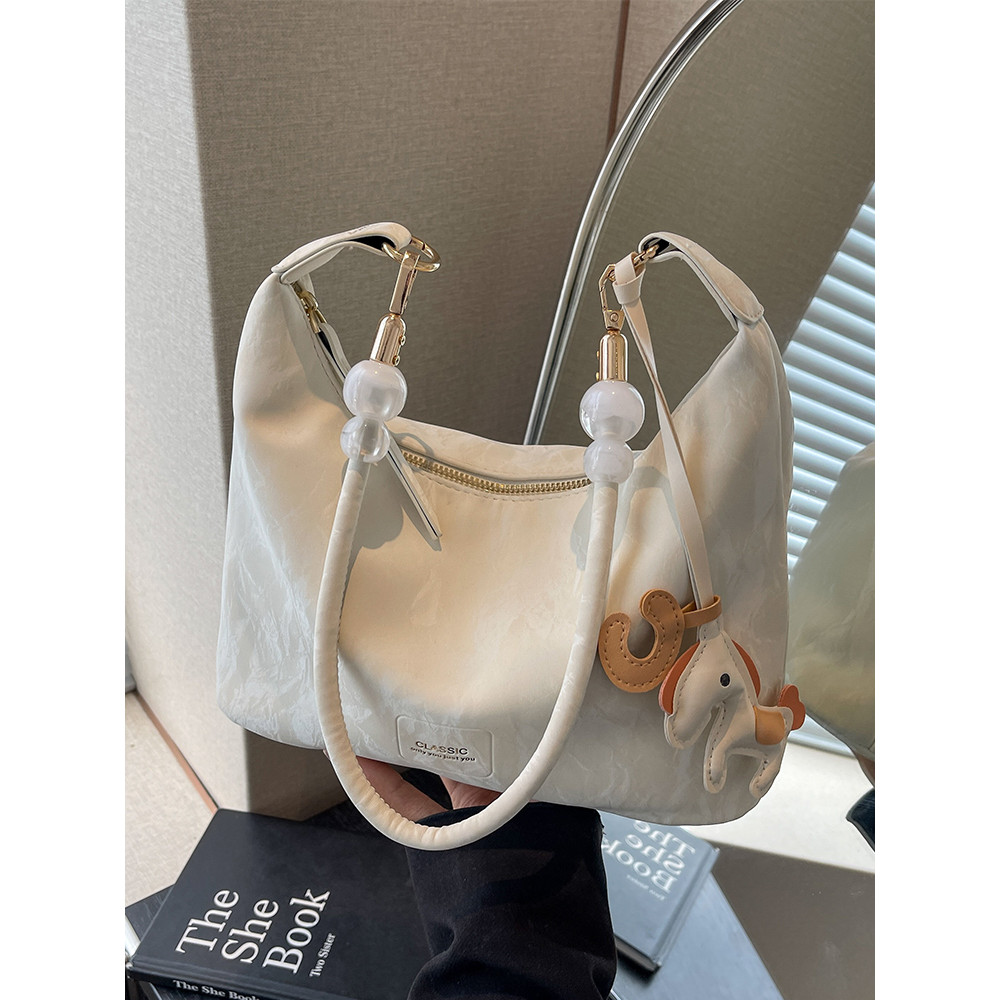 Thailand lyn Brand Designer ปีนี้ยอดนิยมแฟชั่นกระเป๋าใต้วงแขนหญิง 2025 สไตล์ใหม่ High-End Niche All-