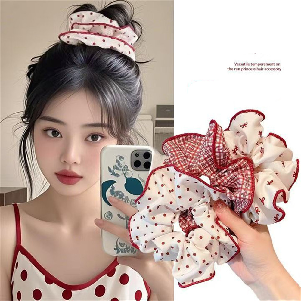 โบว์สีแดงลายจุดสำหรับผู้หญิง ปรับแต่งทรงผมได้อย่างสวยงาม ตกแต่งด้านหลังศีรษะอย่า