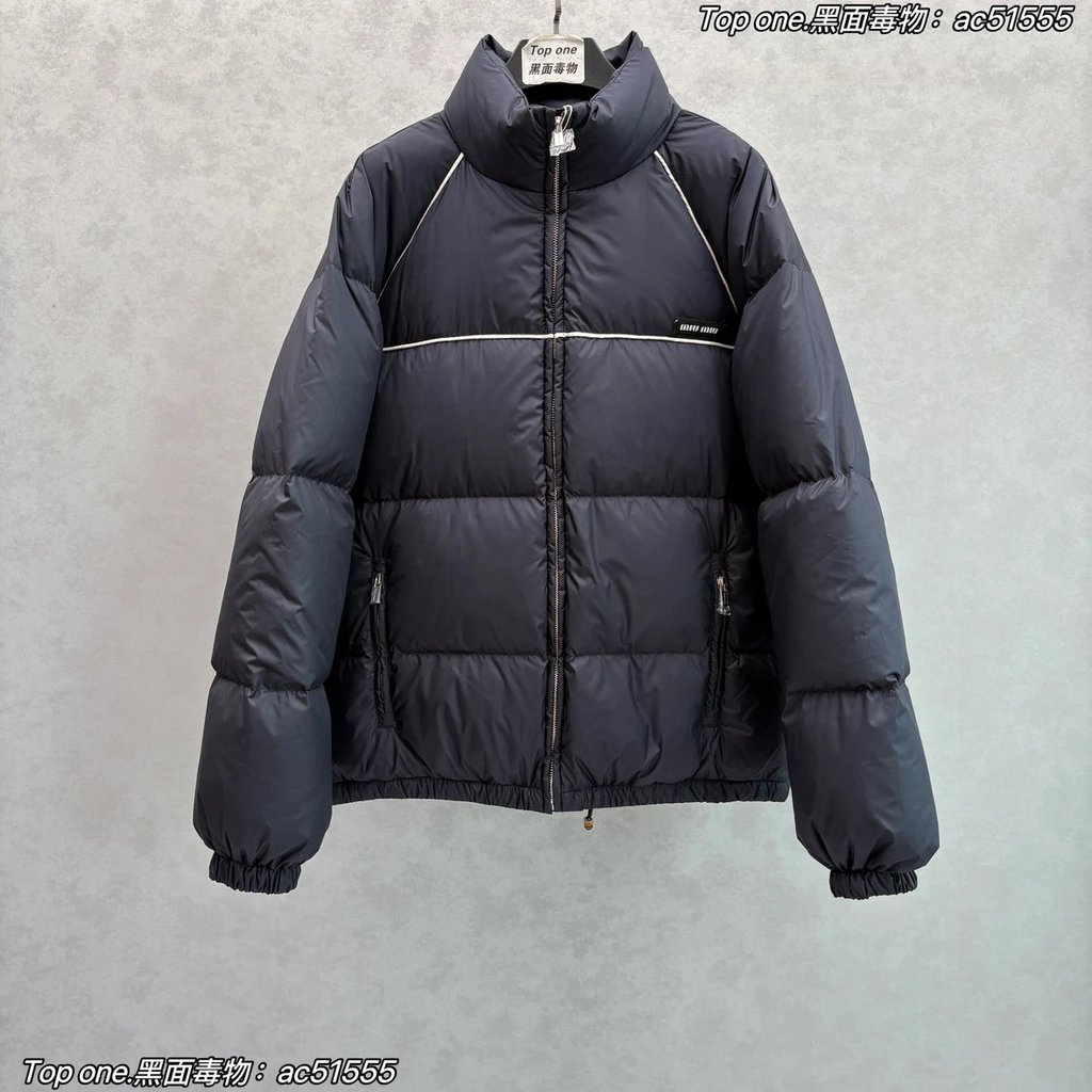 เสื้อลำลองผู้ชาย Miumi อพเพลีเค ลายปักสุดคูล