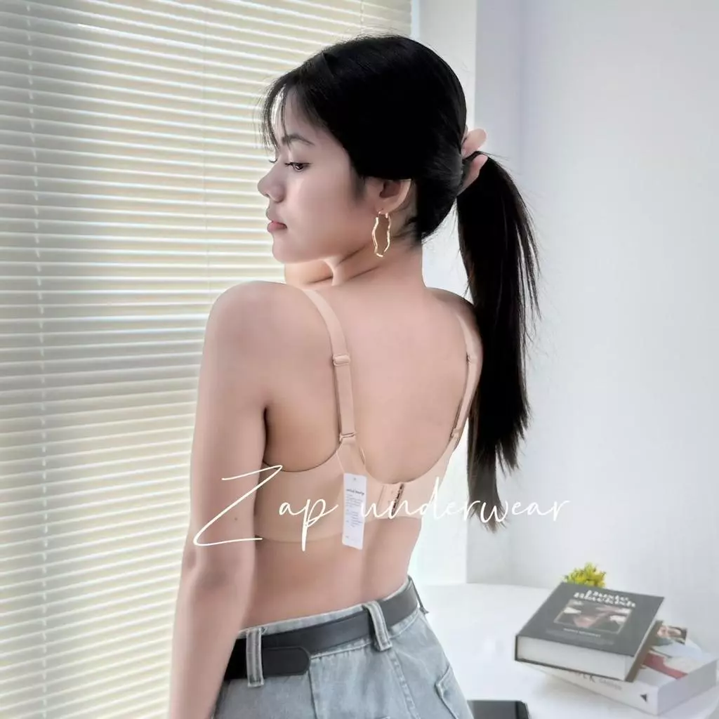 เสื้อในผู้หญิง Sister Hood 683 บราสปอร์ต ไร้โครง ฟองน้ำหนา thumbnail 7