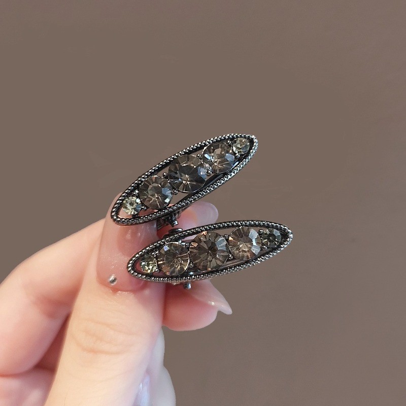 MAUROPOLI [คลังสินค้าพร้อม] คลิปติดผมสไตล์เกาหลี Hollow Geometric Rhinestone สำหรับติดผมหน้าม้าและทรงผมต่างๆ