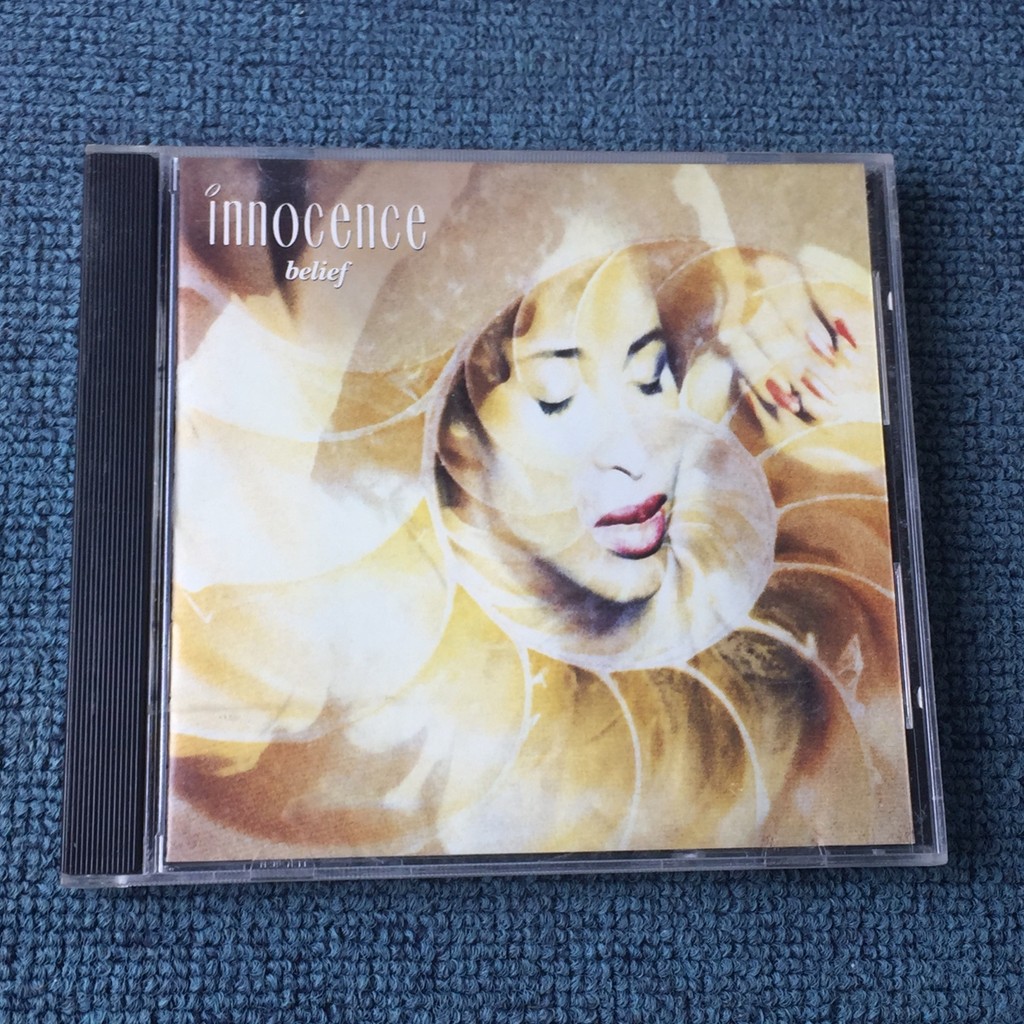 (ไม่มีการปิดผนึก) Innocence Belief ying