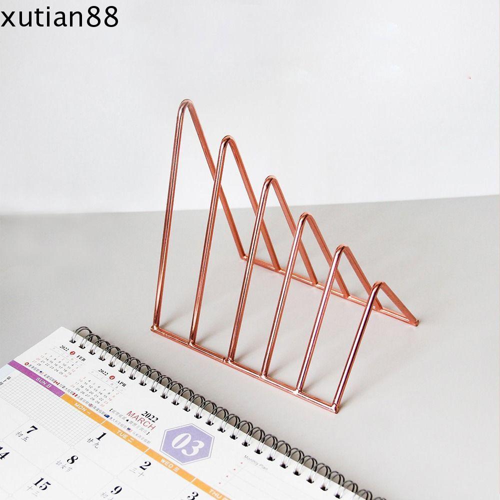 XUTIAN88HH สามเหลี่ยม Bookend Hoom Room Minimalism ชั้นวางหนังสือโต๊ะเก็บ Magzine ผู้ถือโรงเรียนอุปก