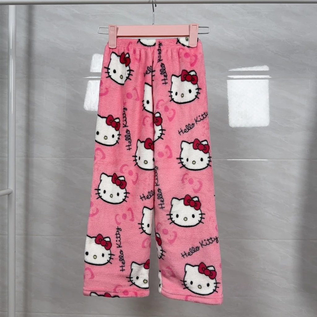 Hello Kitty ชุดนอนกางเกงแบบนุ่มพูลัส สำหรับเด็กหญิงและผู้ใหญ่ พร้อมลายเส้นคัทเชอร่า พิเศษสำหรับวันเกิดและเทศกาลคริสต์มาส