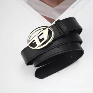 พร้อมส่ง ผู้ชาย Y2k เข็มขัด Luxury Letter D เข็มขัด Punk PU หนังโลหะหัวเข็มขัดกางเกงตกแต่งเรียบง่ายโลโก้