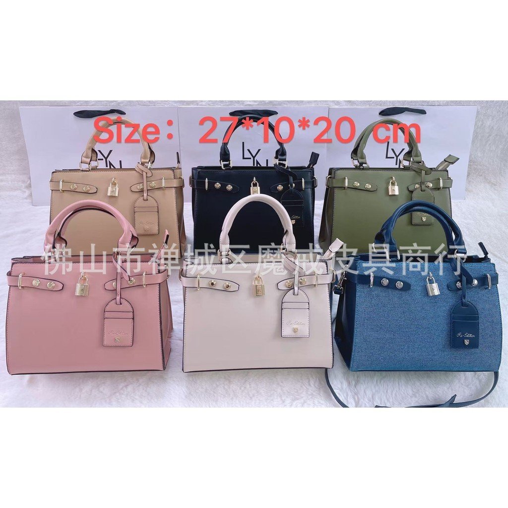 Kelly Bag LYN Lock 2024 กระเป๋าสะพายสำหรับผู้หญิง ออกแบบมาเพื่อความสะดวกในการพกพาและตกแต่งให้มีสไตล์