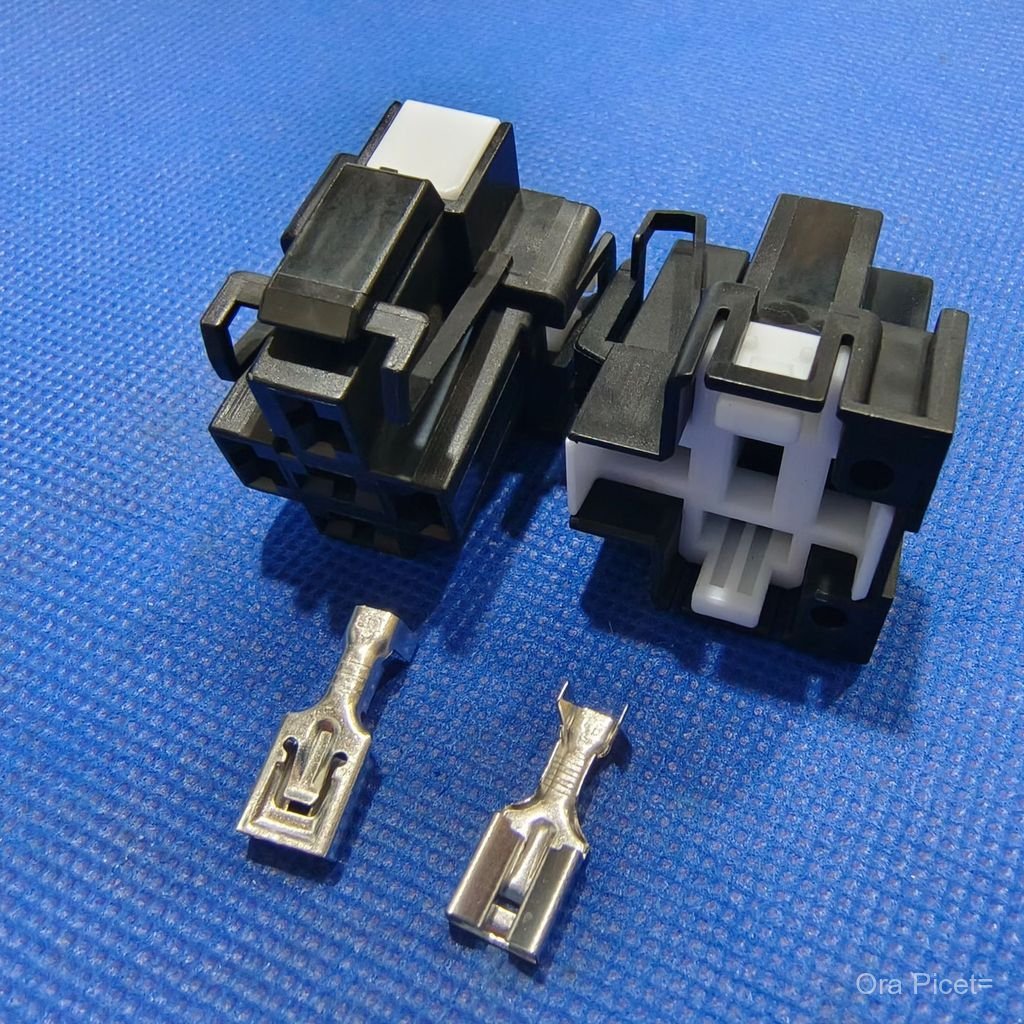 DJ7051H-6.3-21 5P Relay Socket Five-Hole Black Car Glue Oil Pump Air Conditioner Connector
