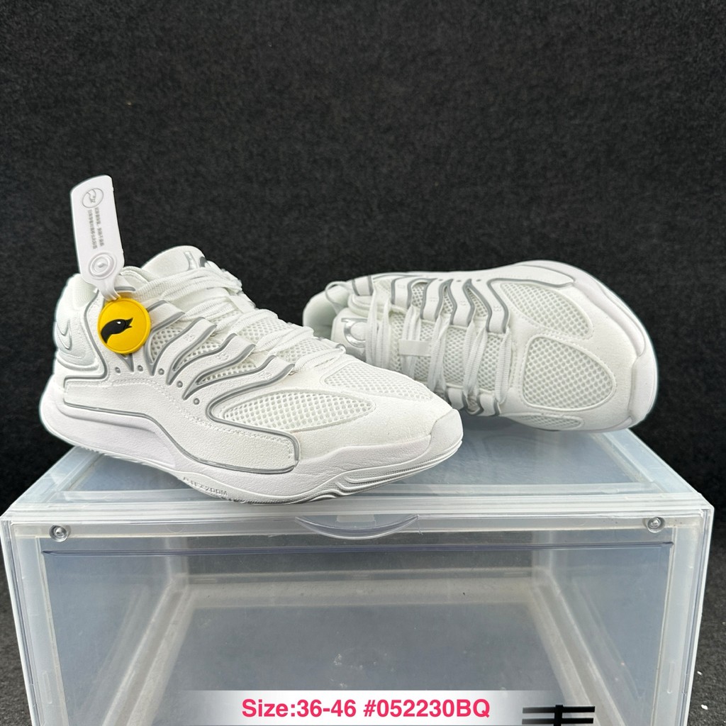 รองเท้าบาสเก็ตบอล KD 18 Really ใหม่