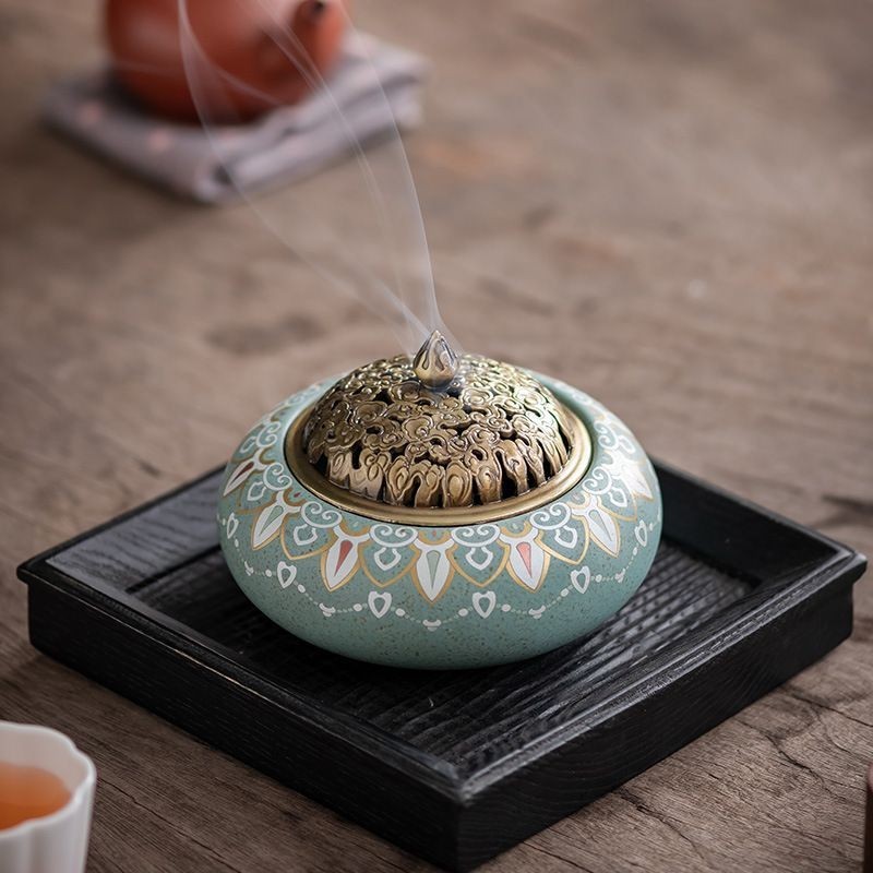 มงคล Yunlin Langcai แผ่นกระถางธูปเซรามิคธูป Tao ชุด Retro ไม้จันทน์ไม้กฤษณาธูปใน