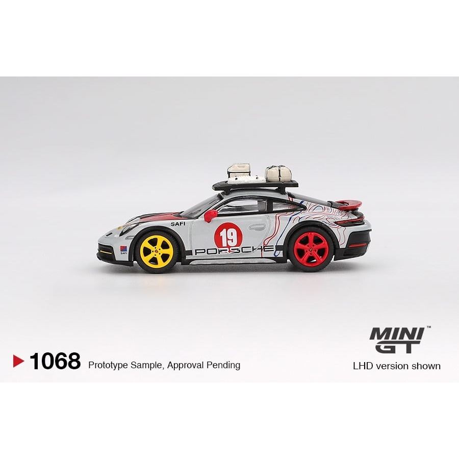 MINI GT No.1068 Porsche 911 Dakar 