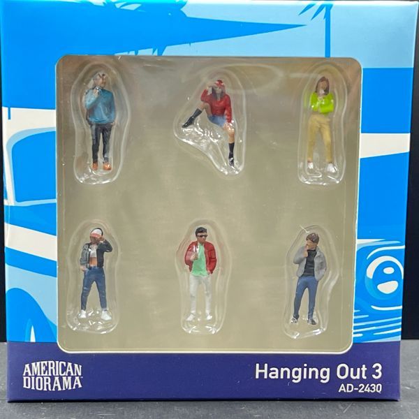 American Diorama Figure Set: Hanging Out 3