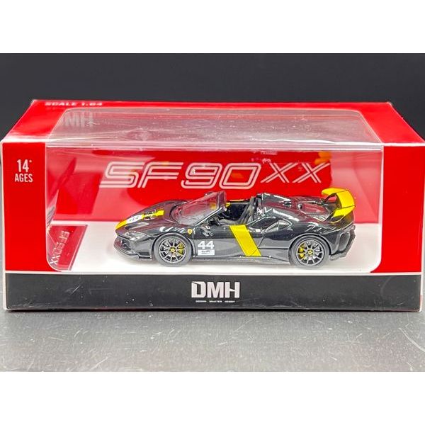 DMH 64
Supercar SF90 XX Spider Roadster
Black 44#