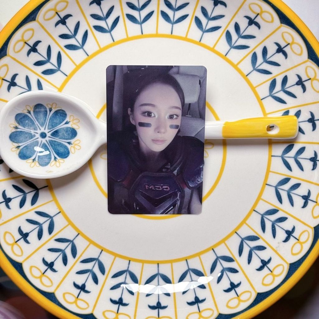 Giselle Giselle Photocard ของแท้ aespa mini6 richman Lucky Card vvs Lucky Pear