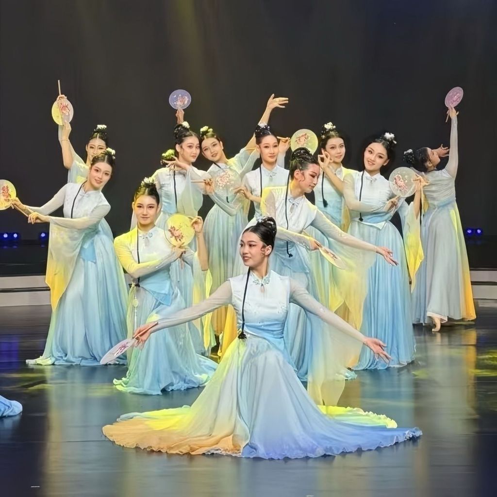 เครื่องแต่งกายเต้นรำคลาสสิก Beihu Yingyue กระโปรงสวิงขนาดใหญ่และสวยงาม สำหรับการแสดงกลุ่มและการทดสอบ