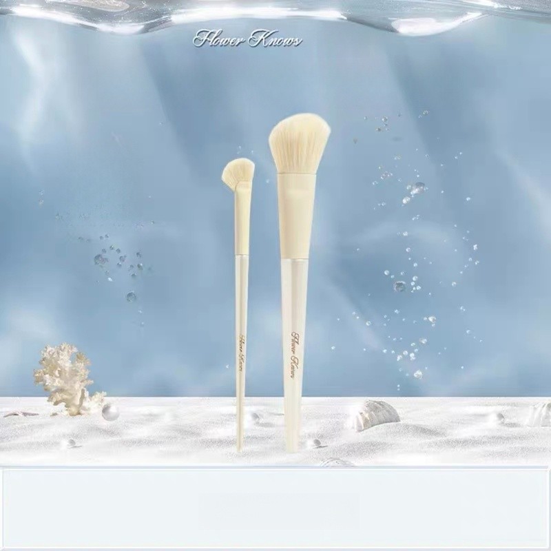 ดอกไม้ KNOWS Contouring Brush Set สองชิ้น Blush Highlight Nose Shadow Shadow Shadow Brush Silhouette Silhouette แปรงแต่งหน้าใบหน้า