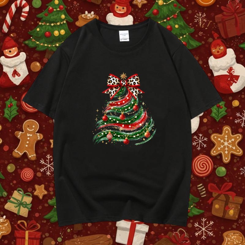 MKL พร้อมส่งในไทย เสื้อยืดคอกลม แขนสั้น พิมพ์ลายต้นศริสมาสMerry Christmas ผ้ายืดใส่สบาย #9744 ราคา ถูกที่สุด ดีลบีเคเค แกลเลอรีภาพที่ 2