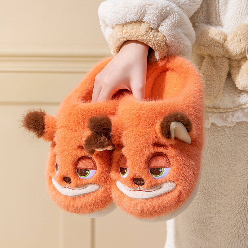 Zootopia ภาพยนตร์ Merchanded รองเท้าแตะผ้าฝ้ายสําหรับคู่รัก Anti Slip Home Warm Home Christmas