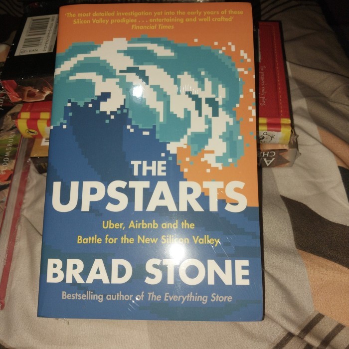 The Upstarts: วิธี Uber, Airbnb และ The Killer Companion of The New หนังสือภาษาอังกฤษ