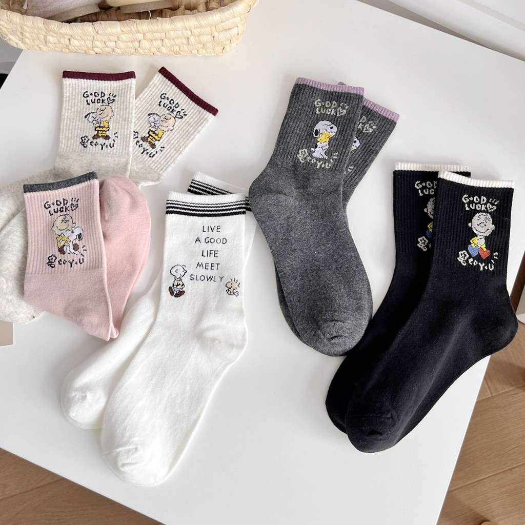 ถุงเท้าสนูปปี้ Unisex สไตล์เกาหลี | ลายการ์ตูนน่ารัก ใส่ได้ทั้งผู้ชาย-ผู้หญิง