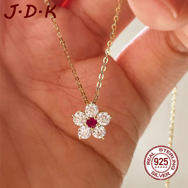 สร้อยคอทองคํา JDK 18K จี้ดอกไม้ทับทิม
