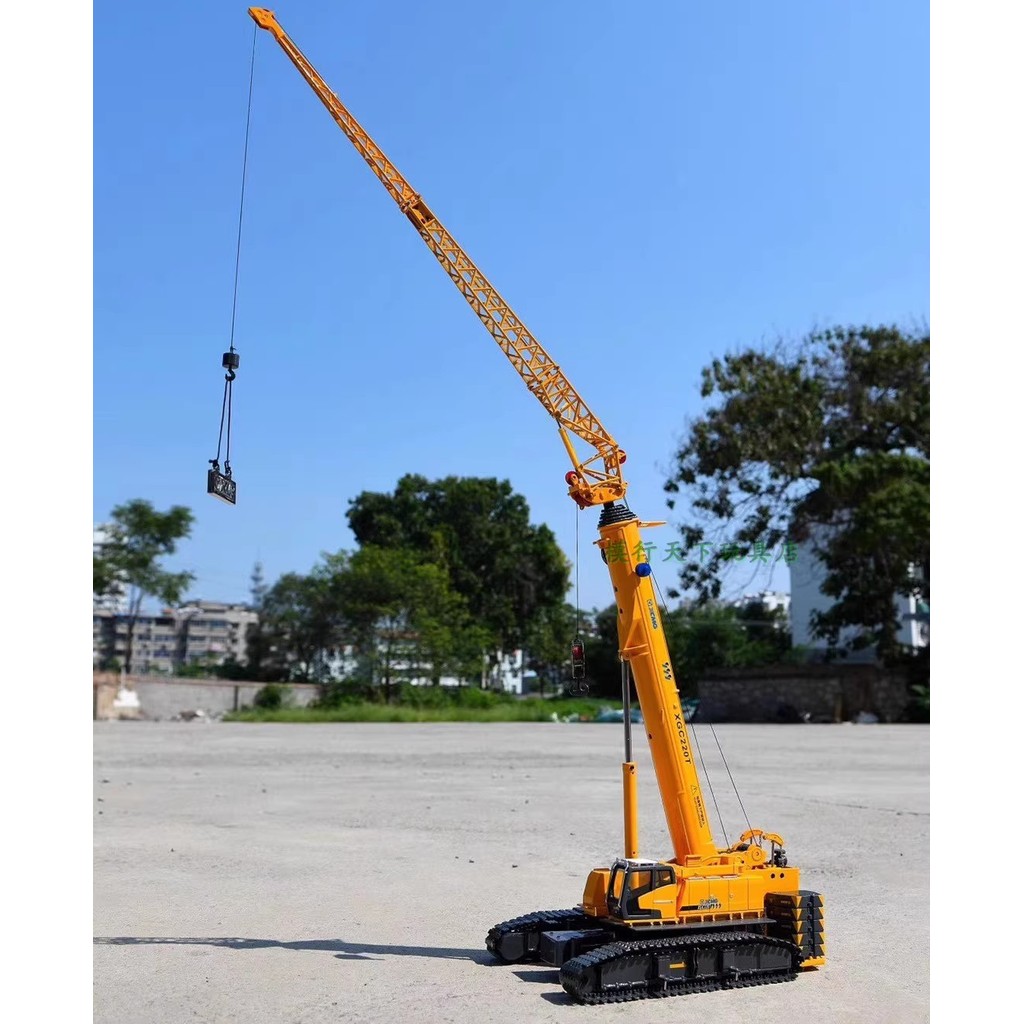 1: 50 Xu Gong Group XCC220T Telescopic Arm Track Crane Alloy Engineering Model NZG OEM