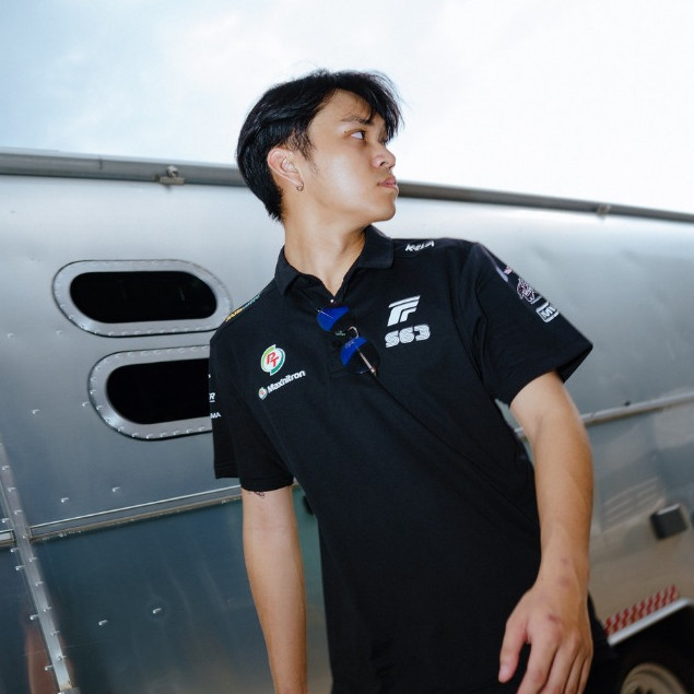 KELA x PTRS BLACK POLO SHIRT 2025 / เสื้อคอปกสีดำสกรีนโลโก้S-5XL