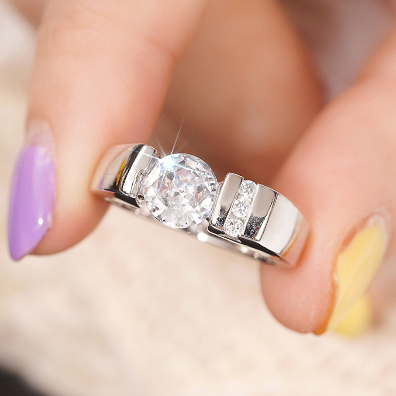 แหวนเงิน Zircon เพชรสังเคราะห์ สำหรับผู้ชายและผู้หญิง อุปกรณ์เสริมเครื่องประดับสำหรับการแต่งงาน