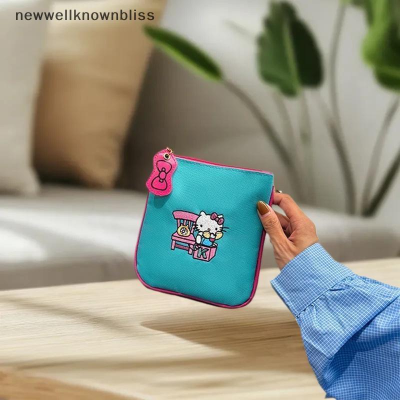กระเป๋าคลัทช์ Hello Kitty น่ารัก สำหรับเก็บเครื่องสำอางและของใช้พกพา