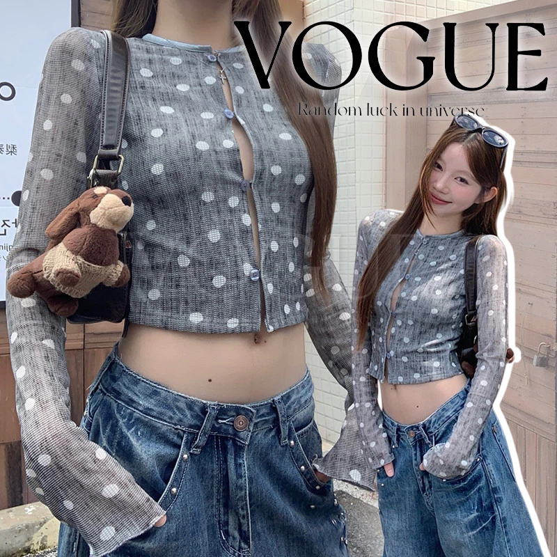 Vogue🌟พร้อมส่ง🌟 เสื้อแขนยาวครอป แขนยาว ลายจุดสีเทา สไตล์เกาหลี (FY544)