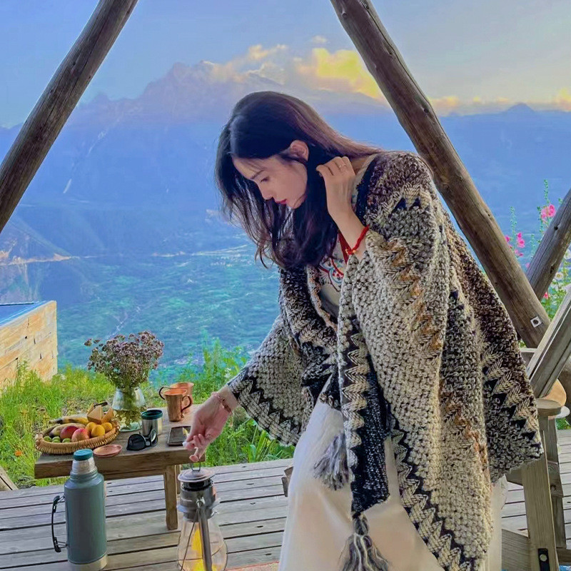 ผ้าคลุมไหล่ชาติพันธุ์ Lijiang ผ้าพันคอ Qinghai Sichuan-Tibet Line