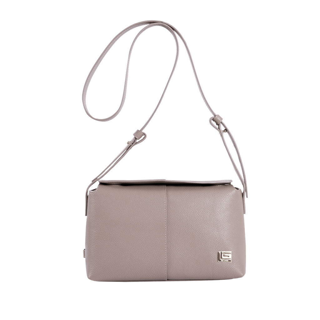 Guy Laroche กระเป๋าสะพาย Cross Body – สีเบจ รุ่น AGH0721CW5BEM