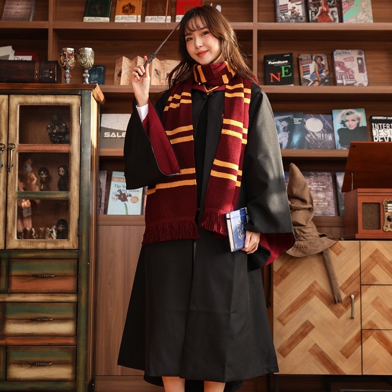 (พร้อมส่ง) ผ้าพันคอแฮร์รี่ ทุกบ้านHogwarts Harry Potter Universal Studios Japan | USJ 3 แบบ งานปัก คลาสสิก gryffindor