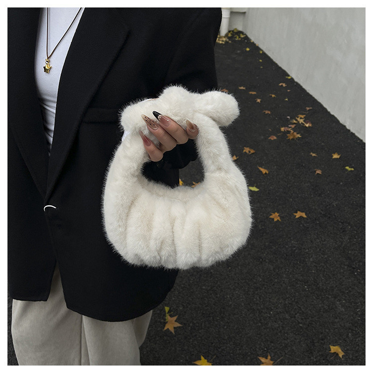 Christmas Fresh Cute Furry Bag Womens 2025 Winter All-Match Fashion Handbag Temperament Dumpling Bag