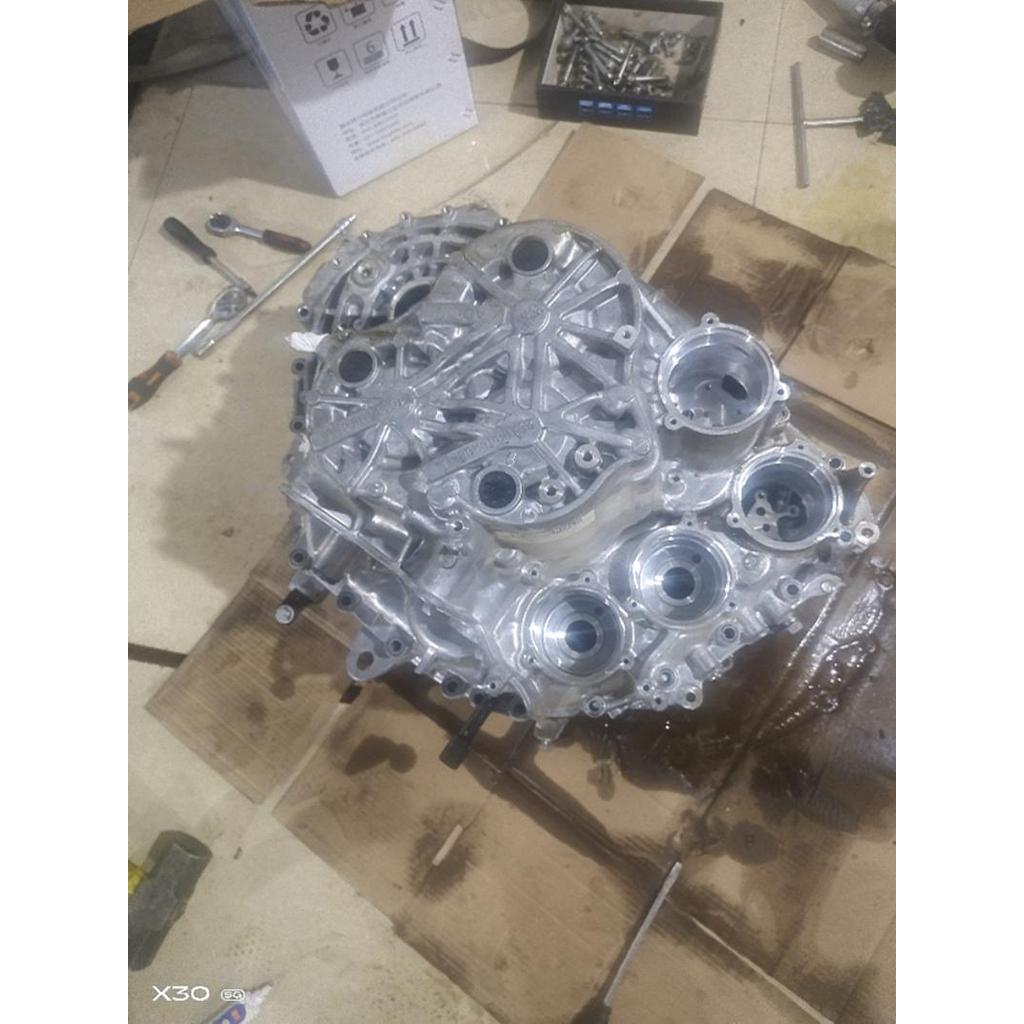 แฟชั่นขายตรงที่ใช้งานได้ Fengshen Yixuan 7DCT300 6DCT200 ฝาครอบยางเกียร์สีดําปลั๊ก 2OTZ 4ef