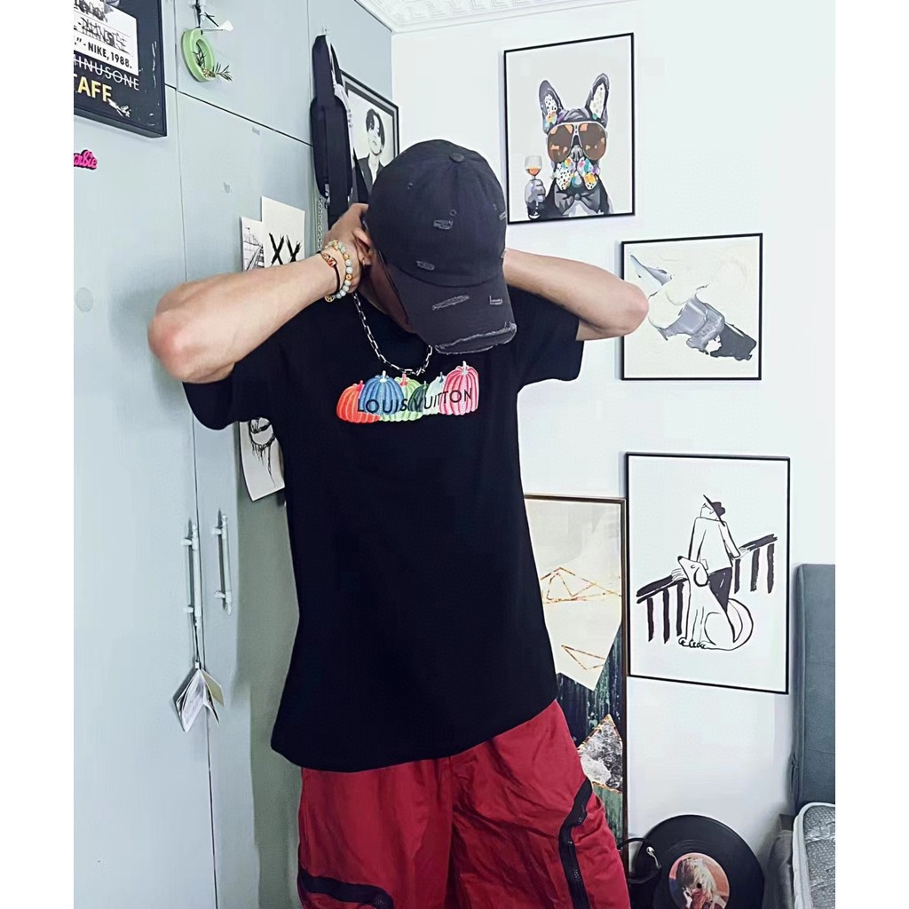 LOU * IS VUIT * TON/L * V/2026 ต้นฤดูใบไม้ผลิสไตล์ใหม่เสื้อยืดแขนสั้นผู้ชายผู้หญิงคู่หนา Non-Breatha