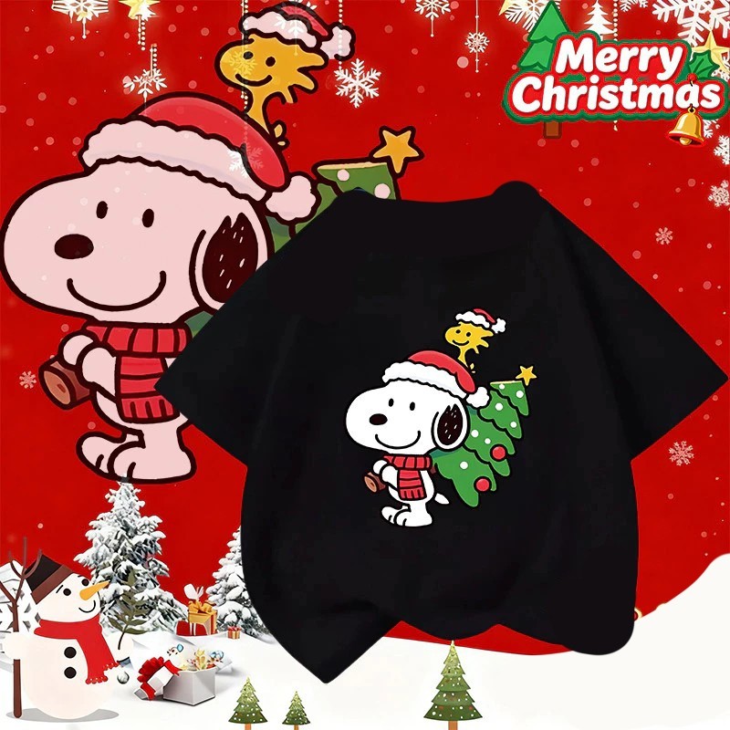 เสื้อยืดทีมปาร์ตี้คริสต์มาสใหม่ เสื้อยืดแขนสั้นพิมพ์ลาย Snoopy เสื้อยืดคอกลมสำหรับเด็ก 100%THAISHOPไ