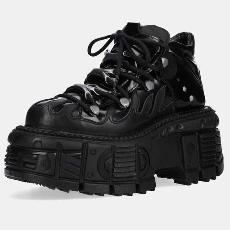Cowhide Rock รองเท้า Punk สไตล์ High-top Platform จากหนังวัวแท้ สำหรับทั้งผู้ชายและผู้หญิง ออกแบบมาด้วยพื้นรองเท้าหนา